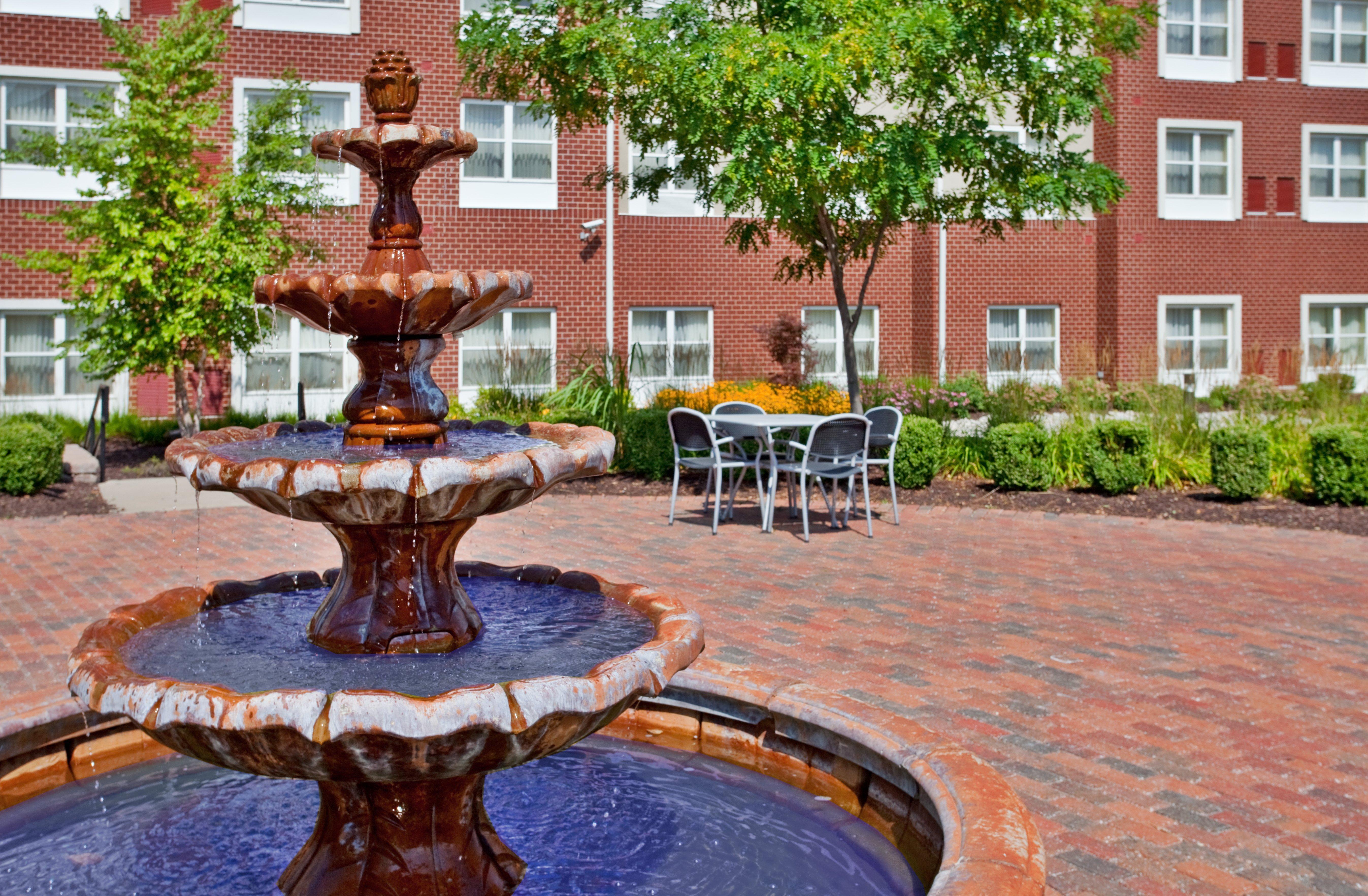 Holiday Inn Express Hotel & Suites St. Louis West-O'Fallon By Ihg Bagian luar foto