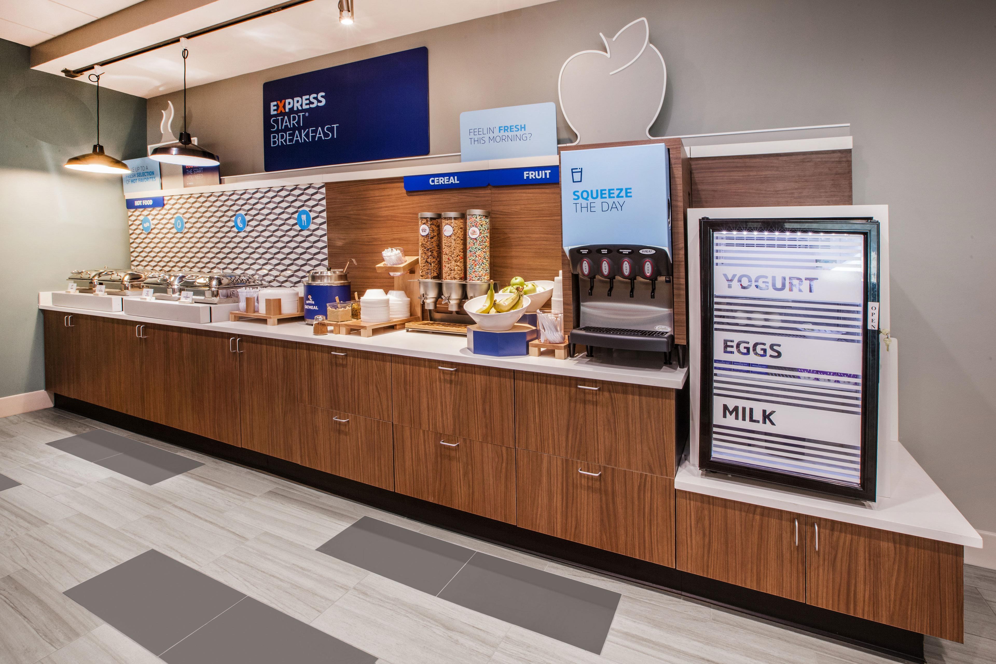 Holiday Inn Express Hotel & Suites St. Louis West-O'Fallon By Ihg Bagian luar foto