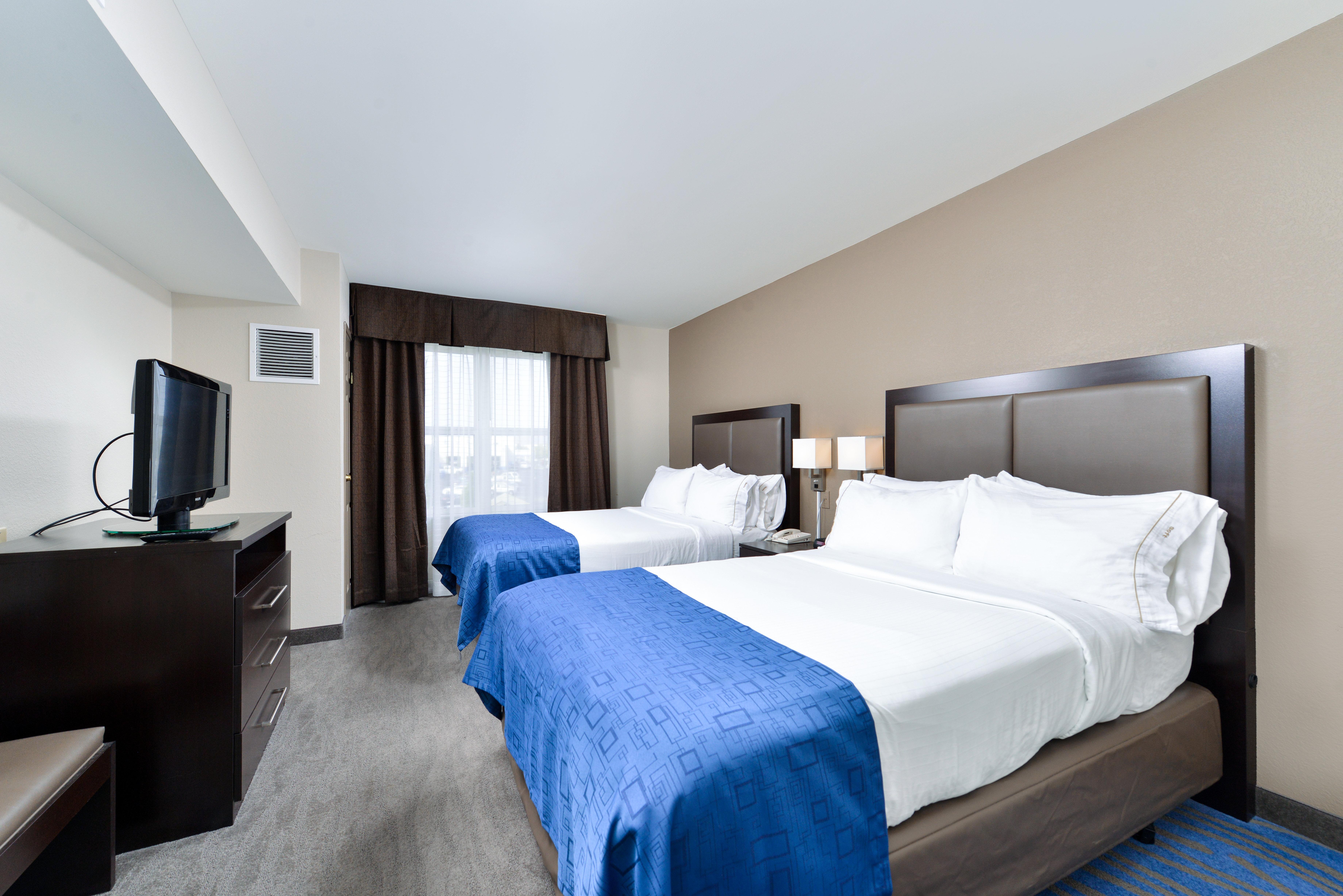 Holiday Inn Express Hotel & Suites St. Louis West-O'Fallon By Ihg Bagian luar foto