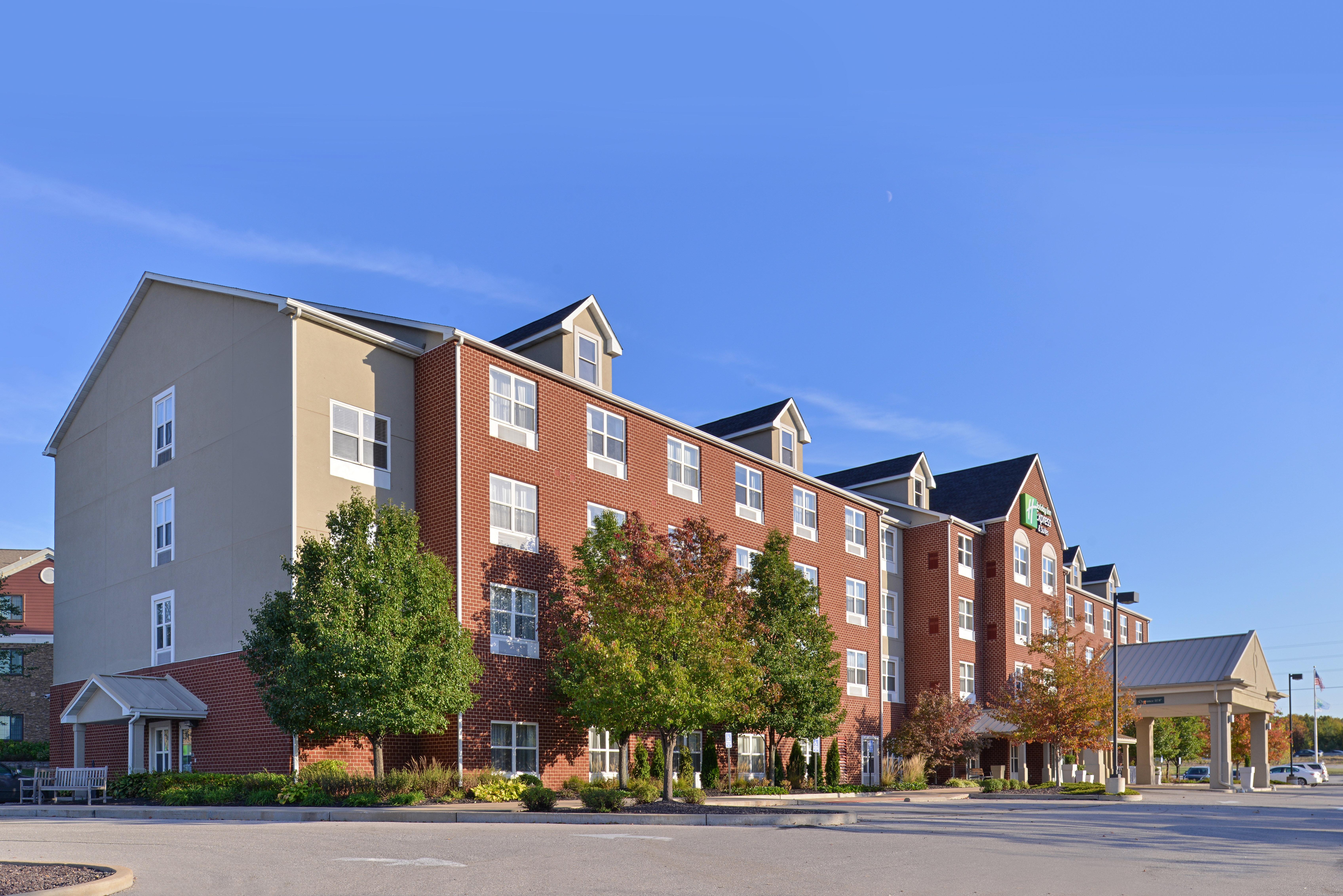 Holiday Inn Express Hotel & Suites St. Louis West-O'Fallon By Ihg Bagian luar foto