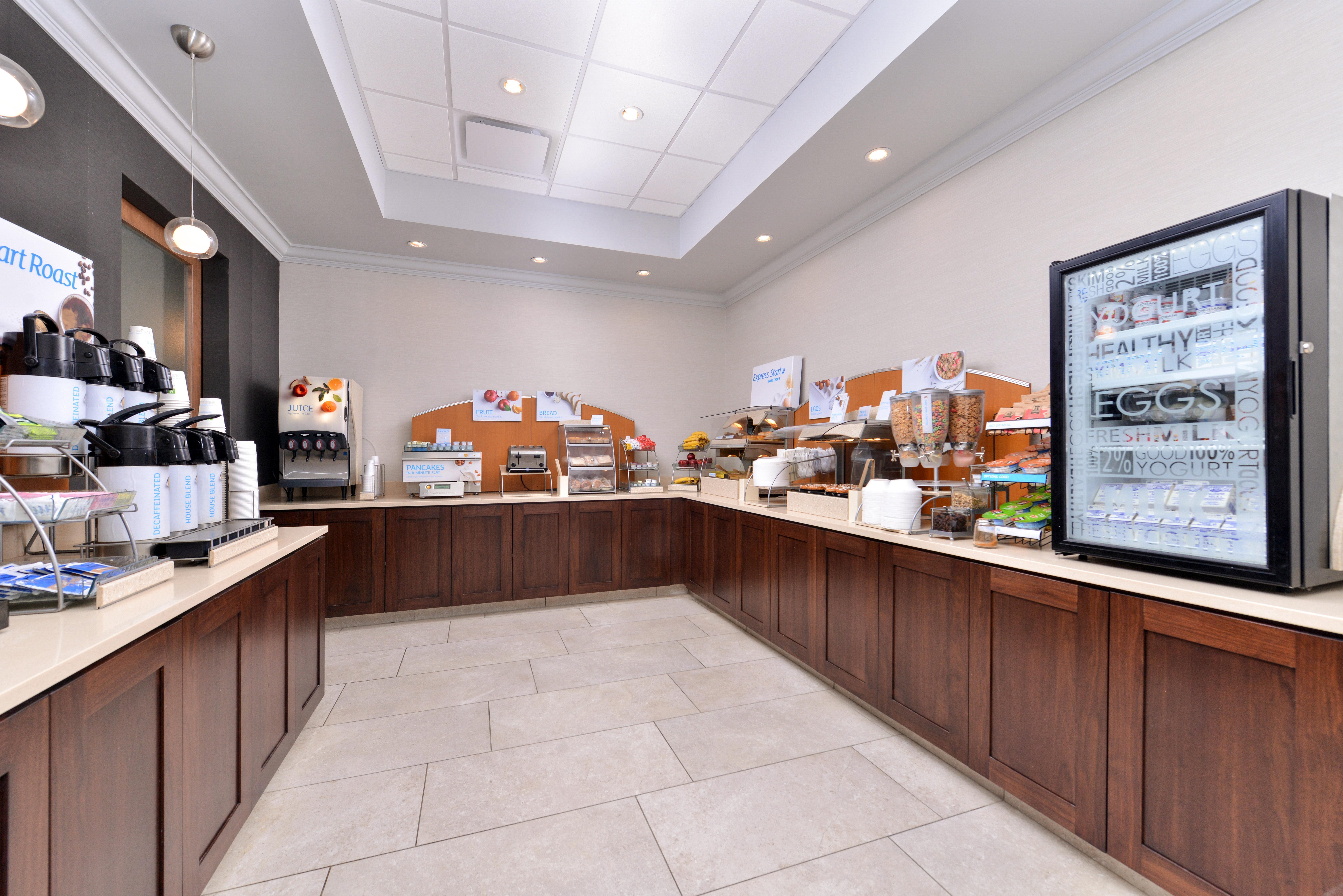 Holiday Inn Express Hotel & Suites St. Louis West-O'Fallon By Ihg Bagian luar foto