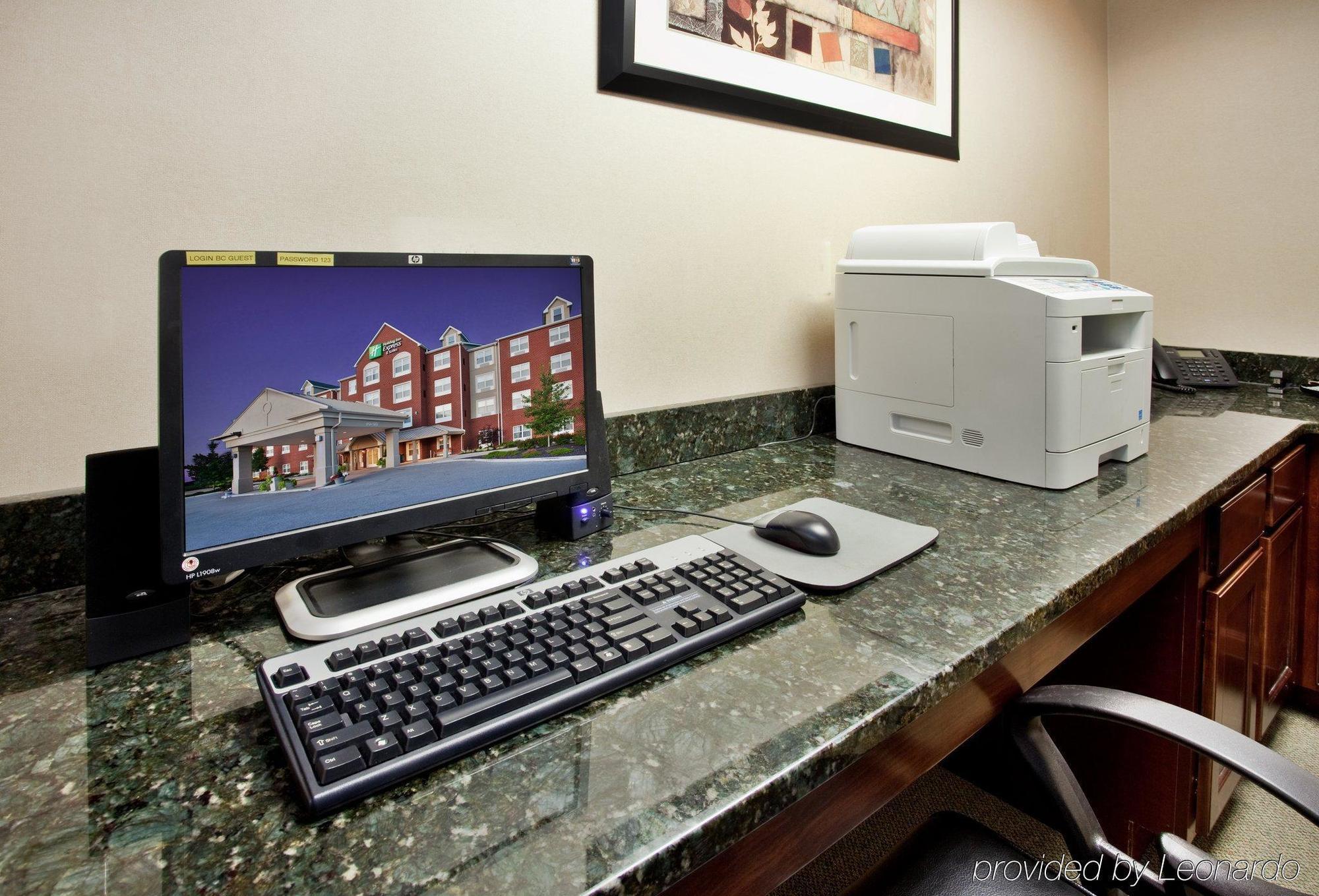 Holiday Inn Express Hotel & Suites St. Louis West-O'Fallon By Ihg Fasilitas foto